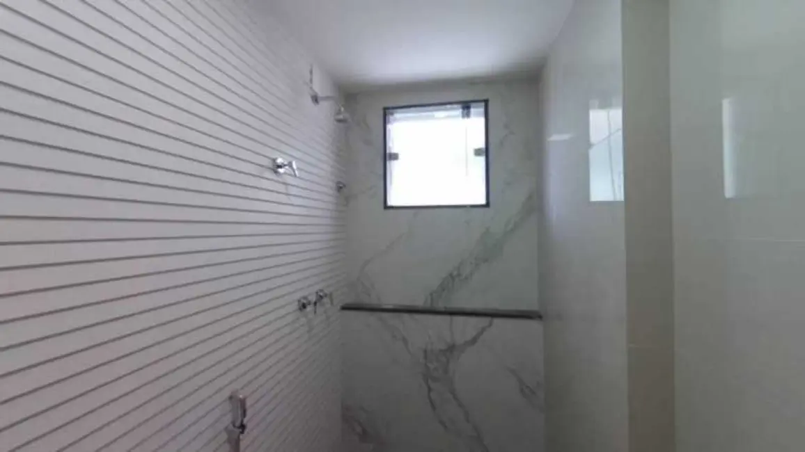 Foto 2 de Apartamento com 5 quartos à venda, 300m2 em Vila Nova, Cabo Frio - RJ