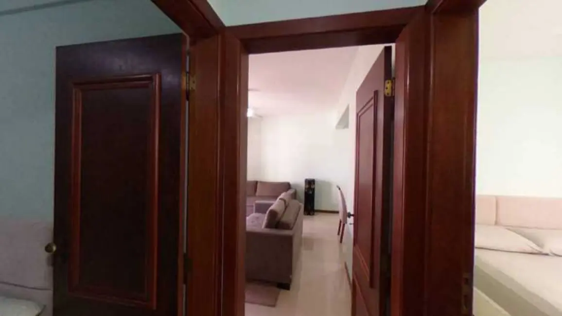 Apartamento com 3 quartos à venda, 104m2 em Cabo Frio - RJ - imagem 5 Foto 5 de Apartamento com 3 quartos à venda, 104m2 em Cabo Frio - RJ