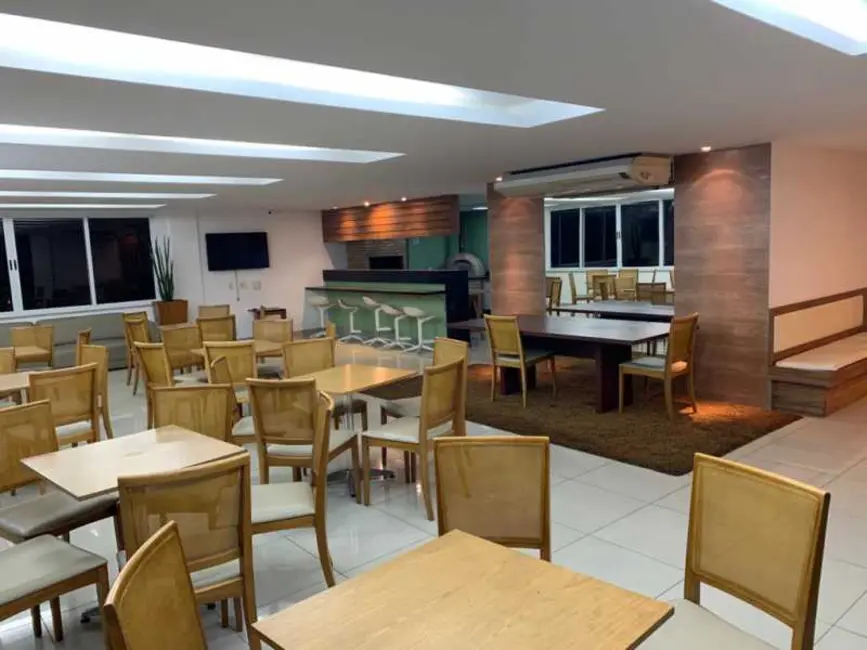 Foto 8 de Apartamento com 2 quartos à venda, 66m2 em Maceió, Niteroi - RJ