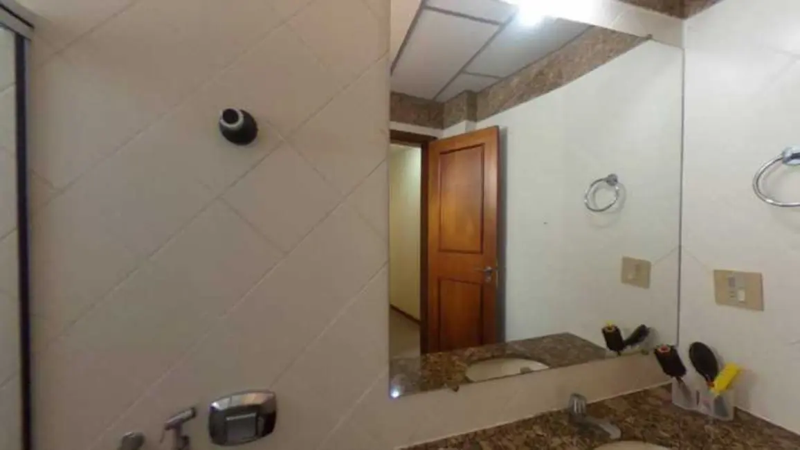 Apartamento com 3 quartos à venda, 159m2 em Algodoal, Cabo Frio - RJ - imagem 8 Foto 8 de Apartamento com 3 quartos à venda, 159m2 em Algodoal, Cabo Frio - RJ