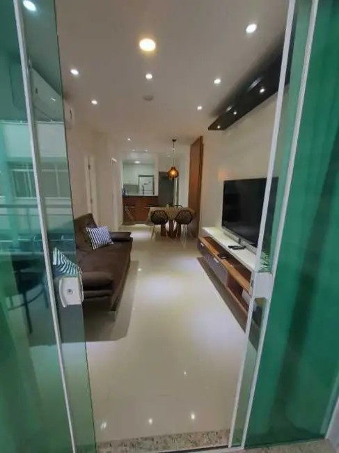 Apartamento com 1 quarto à venda, 61m2 em Centro, Cabo Frio - RJ - imagem 7 Foto 7 de Apartamento com 1 quarto à venda, 61m2 em Centro, Cabo Frio - RJ