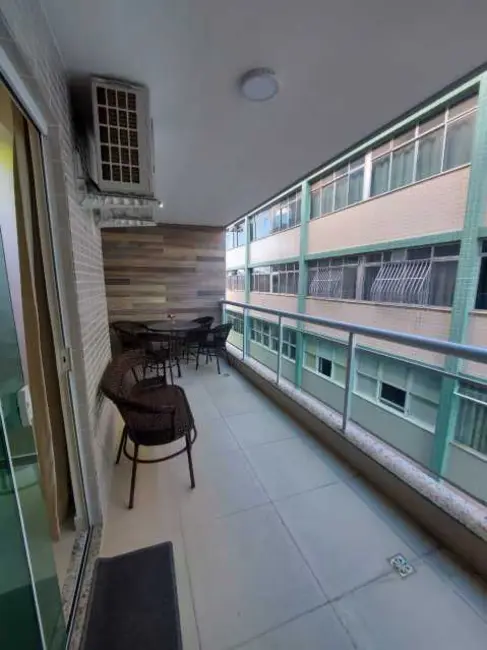 Apartamento com 1 quarto à venda, 61m2 em Centro, Cabo Frio - RJ - imagem 9 Foto 9 de Apartamento com 1 quarto à venda, 61m2 em Centro, Cabo Frio - RJ