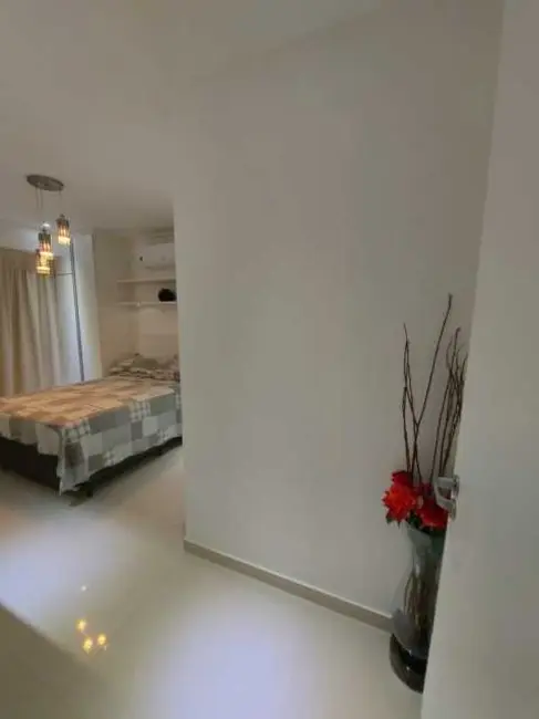 Apartamento com 1 quarto à venda, 61m2 em Centro, Cabo Frio - RJ - imagem 8 Foto 8 de Apartamento com 1 quarto à venda, 61m2 em Centro, Cabo Frio - RJ