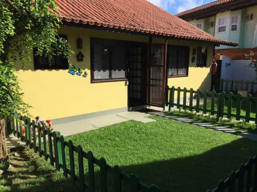 Foto 2 de Casa de Condomínio com 2 quartos à venda em Peró, Cabo Frio - RJ