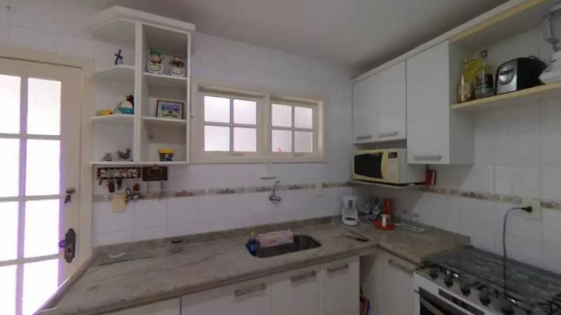 Foto 7 de Casa de Condomínio com 2 quartos à venda, 130m2 em Ogiva, Cabo Frio - RJ