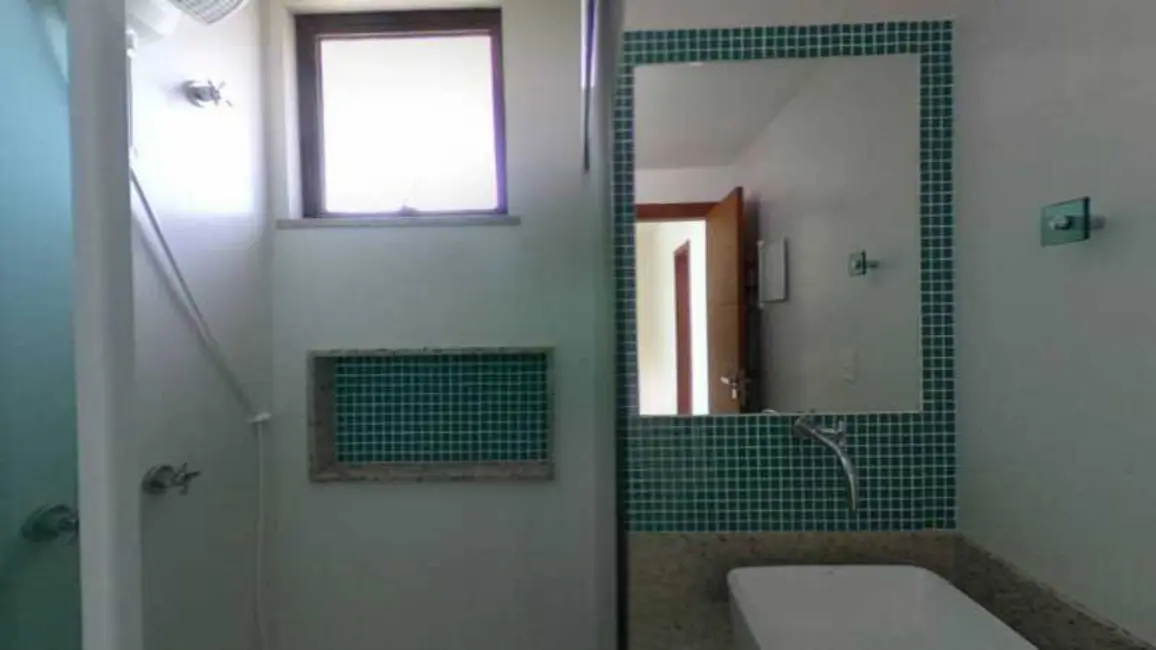 Foto 4 de Casa de Condomínio com 4 quartos à venda, 175m2 em Palmeiras, Cabo Frio - RJ