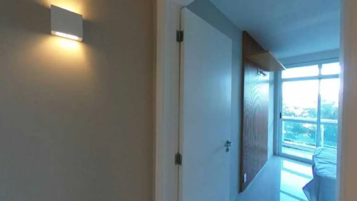 Foto 7 de Apartamento com 1 quarto à venda em Camboinhas, Niteroi - RJ