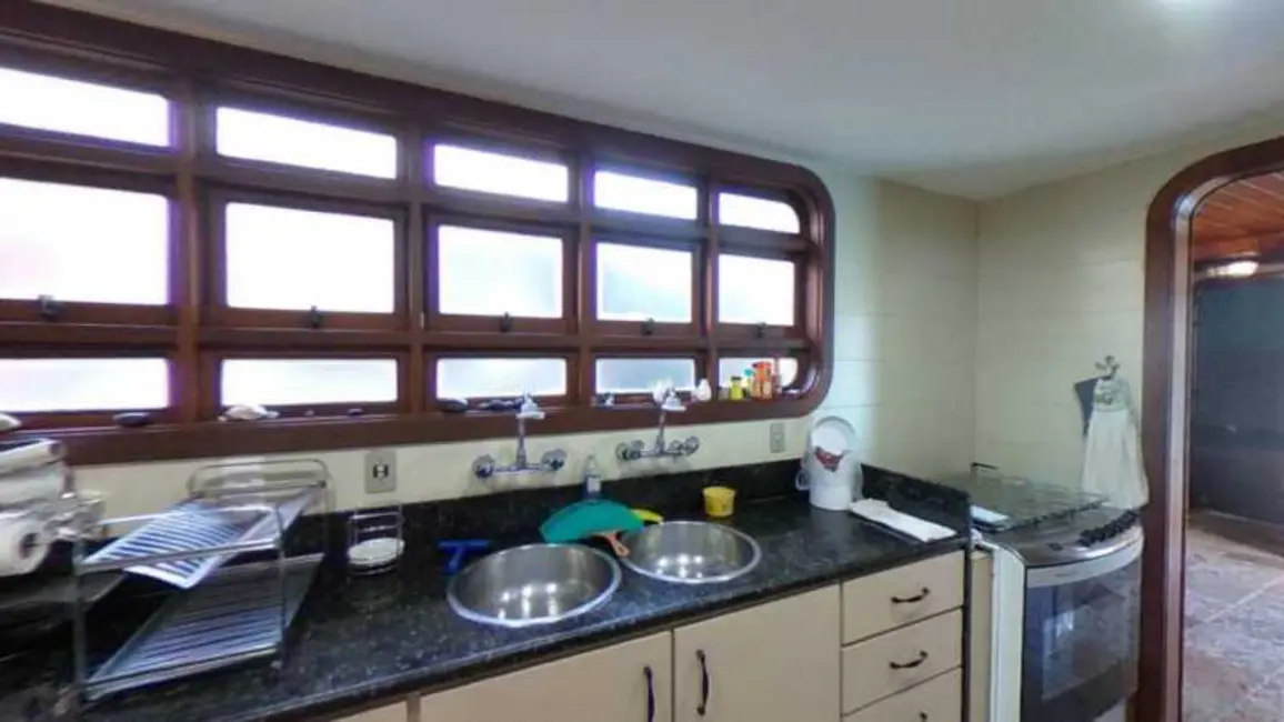 Foto 6 de Casa com 7 quartos à venda, 456m2 em Camboinhas, Niteroi - RJ