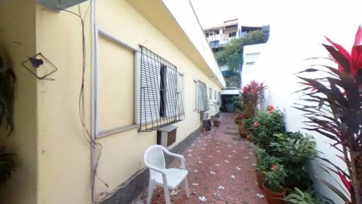 Foto 8 de Casa com 4 quartos à venda, 180m2 em São Francisco, Niteroi - RJ