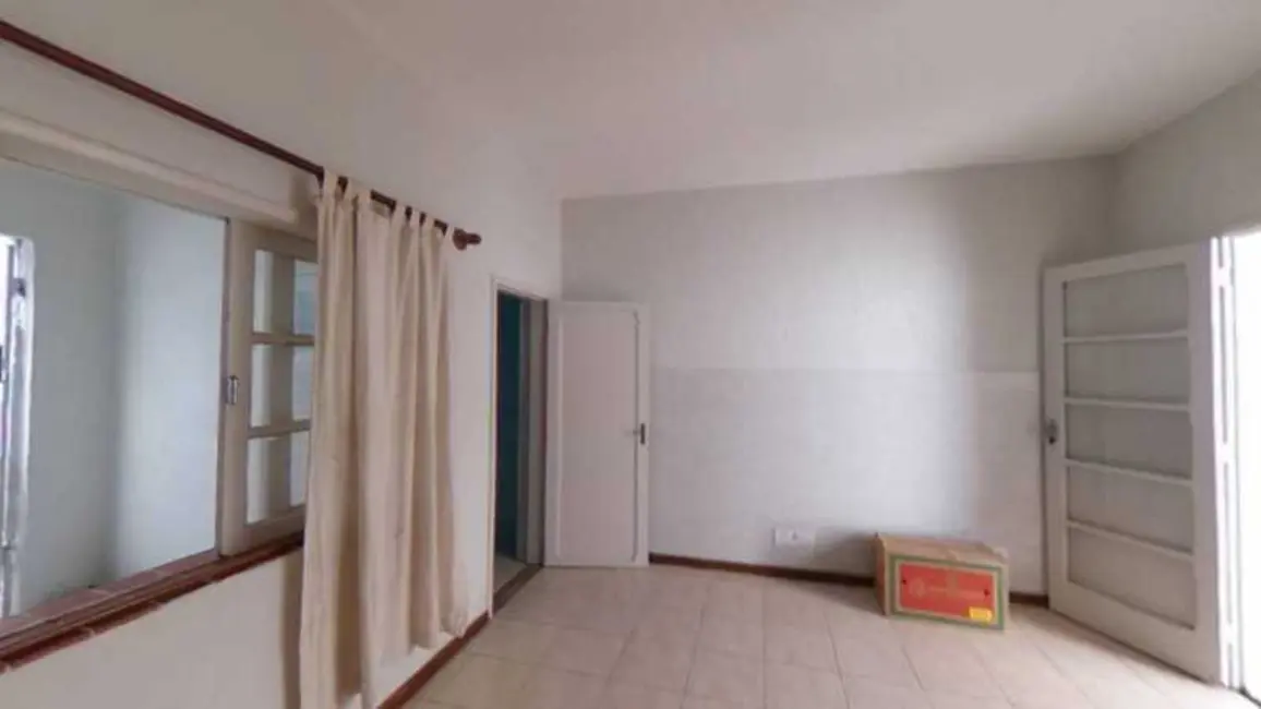 Casa com 3 quartos para alugar em Jardim Flamboyant, Cabo Frio - RJ - imagem 9 Foto 9 de Casa com 3 quartos para alugar em Jardim Flamboyant, Cabo Frio - RJ