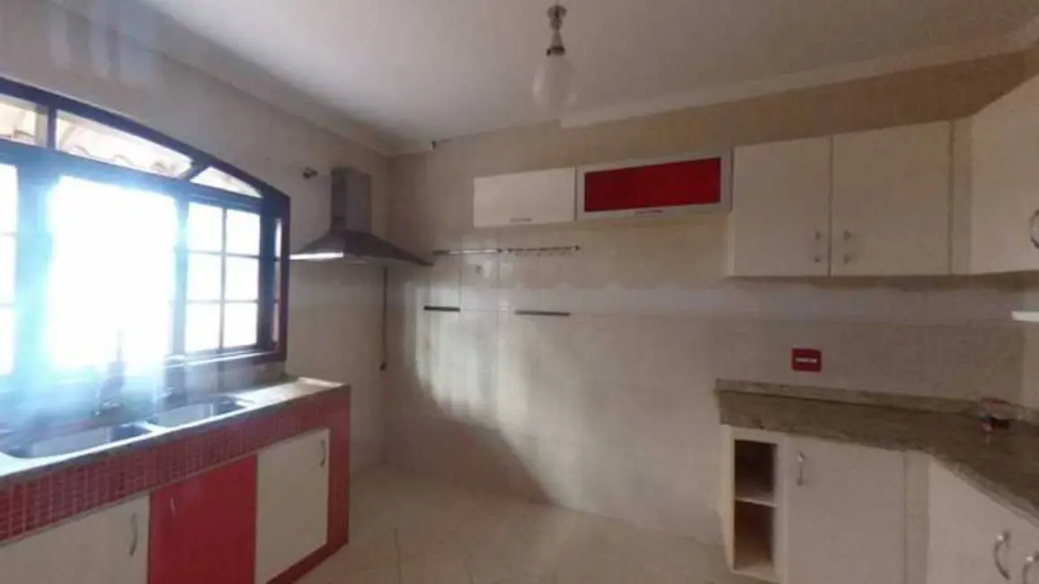 Foto 9 de Casa com 3 quartos à venda, 180m2 em Maria Paula, Sao Goncalo - RJ