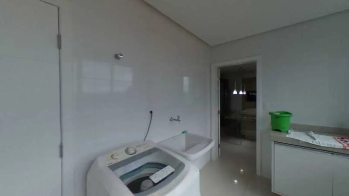 Foto 7 de Apartamento com 3 quartos à venda, 163m2 em Cabo Frio - RJ