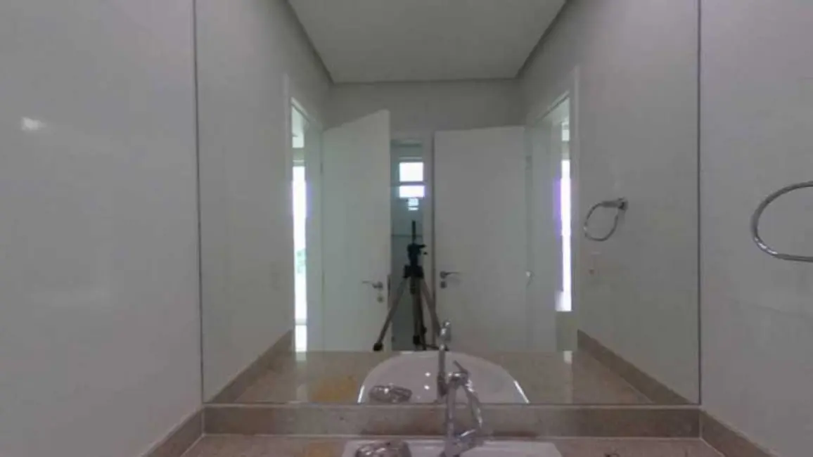 Foto 6 de Apartamento com 3 quartos à venda, 163m2 em Cabo Frio - RJ