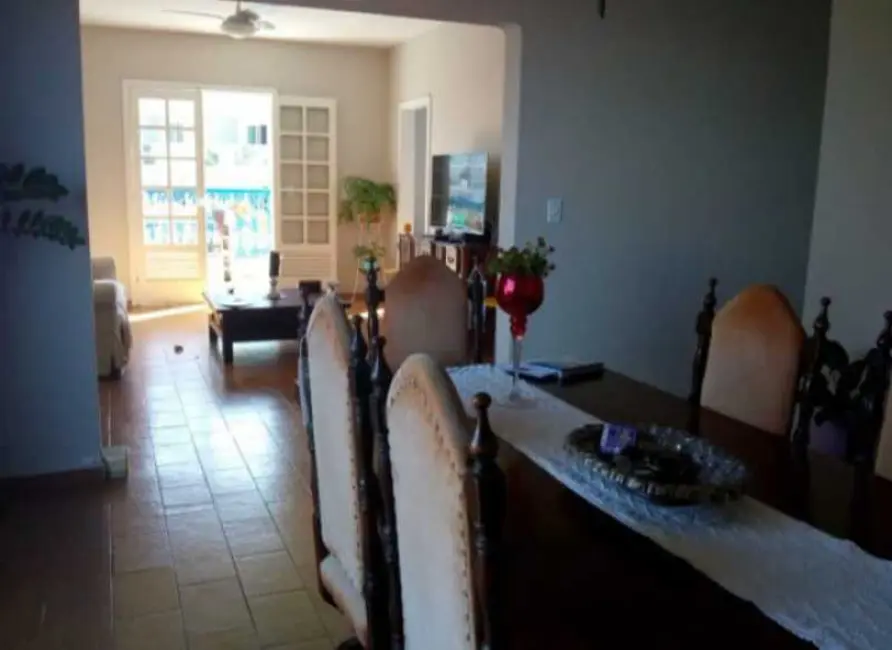 Foto 8 de Apartamento com 3 quartos à venda, 126m2 em Vila Nova, Cabo Frio - RJ