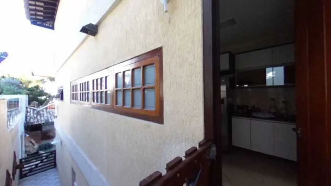 Foto 9 de Casa de Condomínio com 4 quartos à venda, 560m2 em Camboinhas, Niteroi - RJ