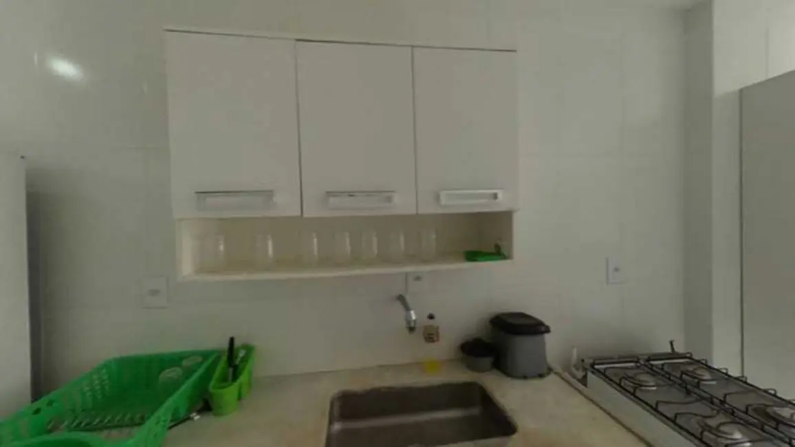 Apartamento com 4 quartos à venda em Cabo Frio - RJ - imagem 4 Foto 4 de Apartamento com 4 quartos à venda em Cabo Frio - RJ