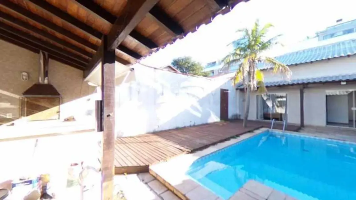 Foto 6 de Casa com 5 quartos à venda, 20m2 em Piratininga, Niteroi - RJ