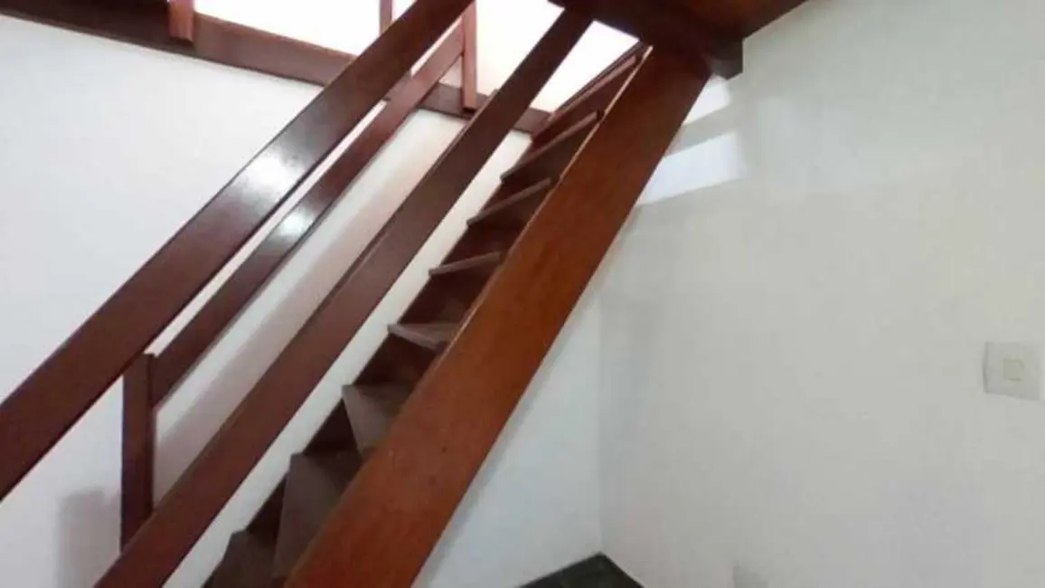 Casa de Condomínio com 3 quartos à venda, 110m2 em Ogiva, Cabo Frio - RJ - imagem 9 Foto 9 de Casa de Condomínio com 3 quartos à venda, 110m2 em Ogiva, Cabo Frio - RJ