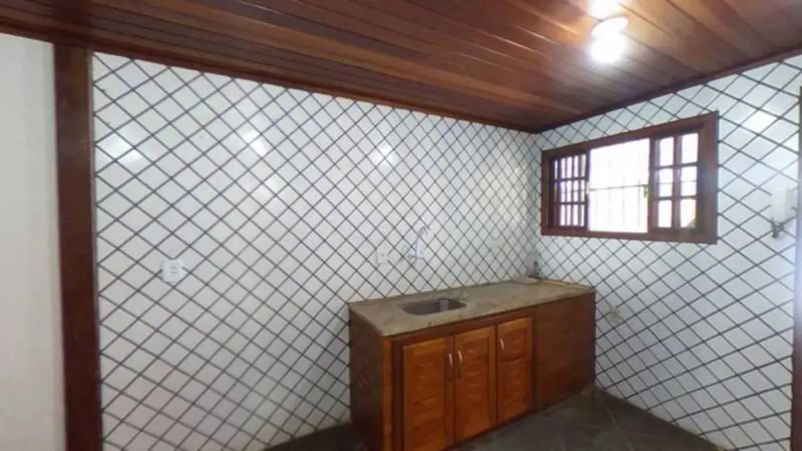Casa de Condomínio com 3 quartos à venda, 110m2 em Ogiva, Cabo Frio - RJ - imagem 3 Foto 3 de Casa de Condomínio com 3 quartos à venda, 110m2 em Ogiva, Cabo Frio - RJ