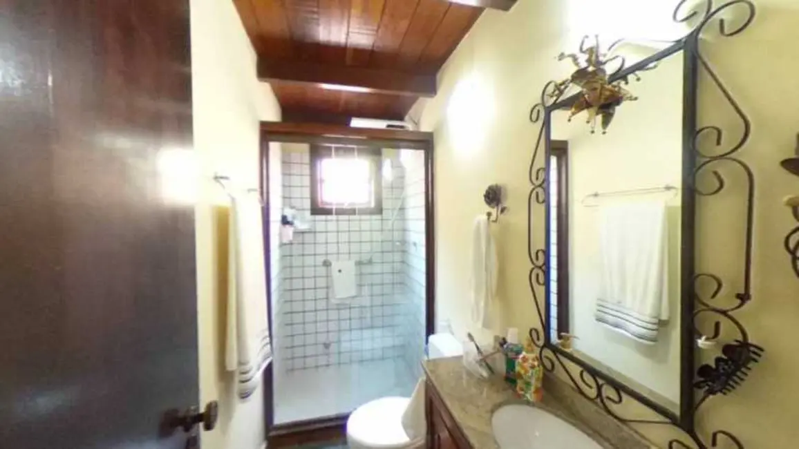 Foto 2 de Casa de Condomínio com 3 quartos à venda, 110m2 em Ogiva, Cabo Frio - RJ