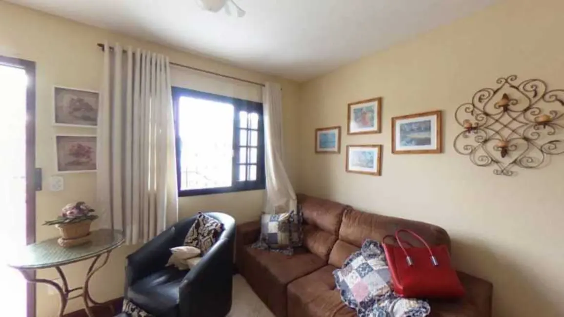 Foto 9 de Casa de Condomínio com 3 quartos à venda, 110m2 em Ogiva, Cabo Frio - RJ