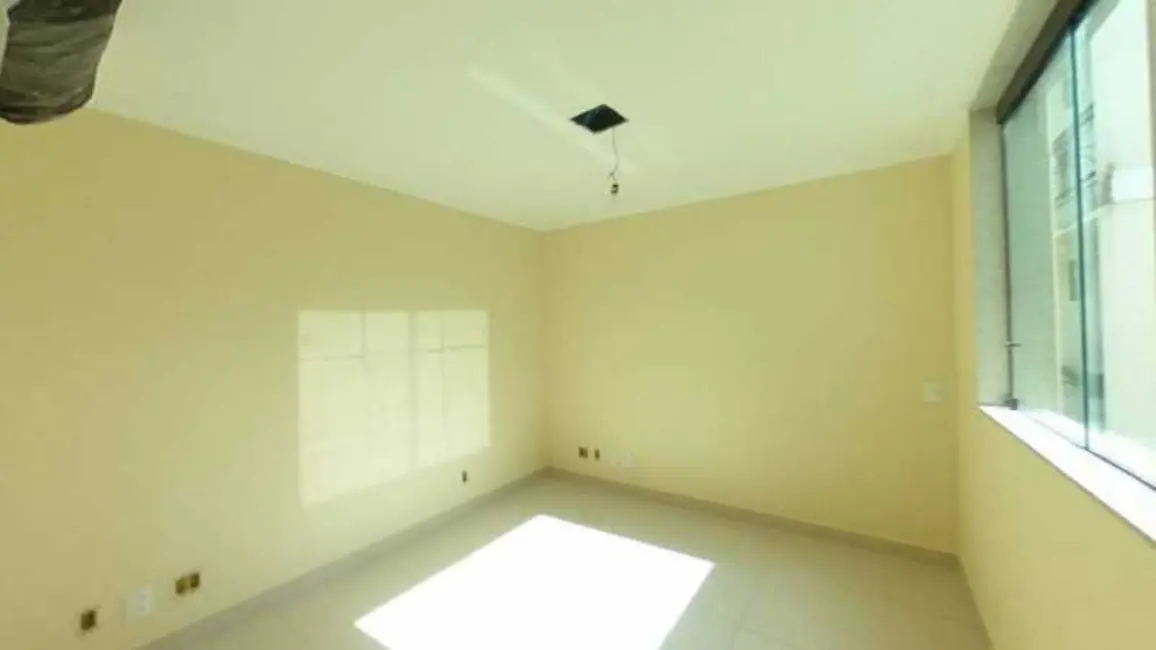 Casa de Condomínio com 4 quartos à venda, 125m2 em Ogiva, Cabo Frio - RJ - imagem 8 Foto 8 de Casa de Condomínio com 4 quartos à venda, 125m2 em Ogiva, Cabo Frio - RJ