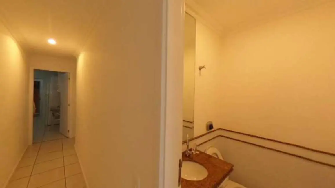 Foto 2 de Apartamento com 4 quartos à venda, 110m2 em Cabo Frio - RJ