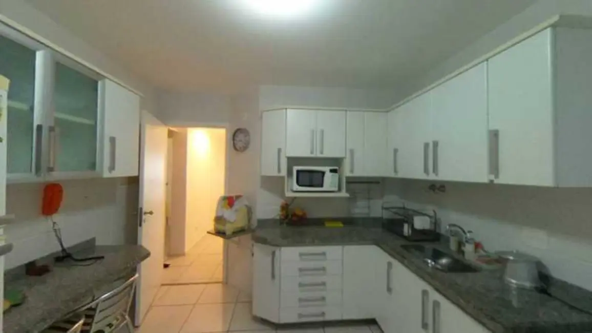 Foto 4 de Apartamento com 4 quartos à venda, 110m2 em Cabo Frio - RJ