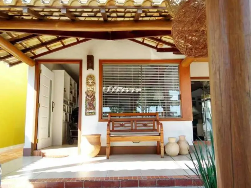 Foto 6 de Casa com 4 quartos à venda, 290m2 em Portinho, Cabo Frio - RJ