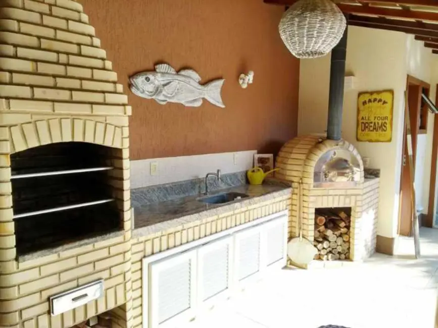 Foto 4 de Casa com 4 quartos à venda, 290m2 em Portinho, Cabo Frio - RJ