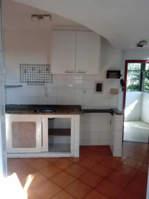 Foto 6 de Casa de Condomínio com 2 quartos à venda, 130m2 em Praia do Siqueira, Cabo Frio - RJ