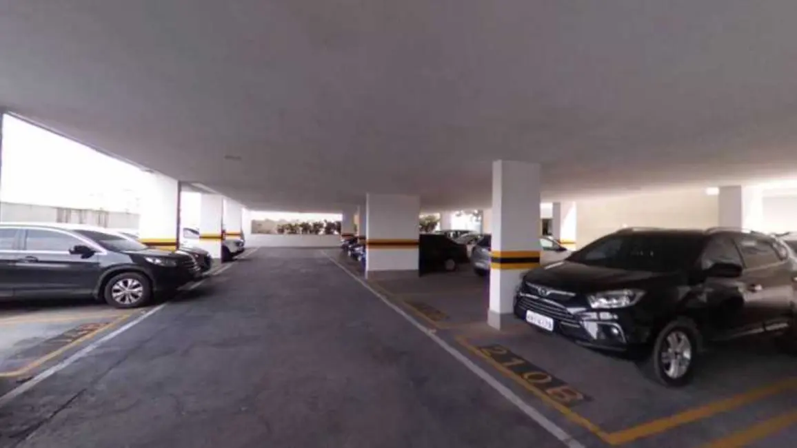 Foto 4 de Apartamento com 3 quartos à venda, 146m2 em Jardim Flamboyant, Cabo Frio - RJ