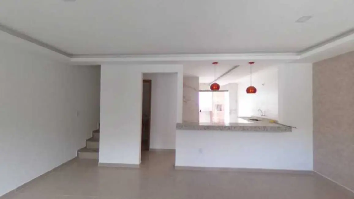 Foto 6 de Casa com 2 quartos à venda, 82m2 em Jardim Interlagos (Ponta Negra), Marica - RJ
