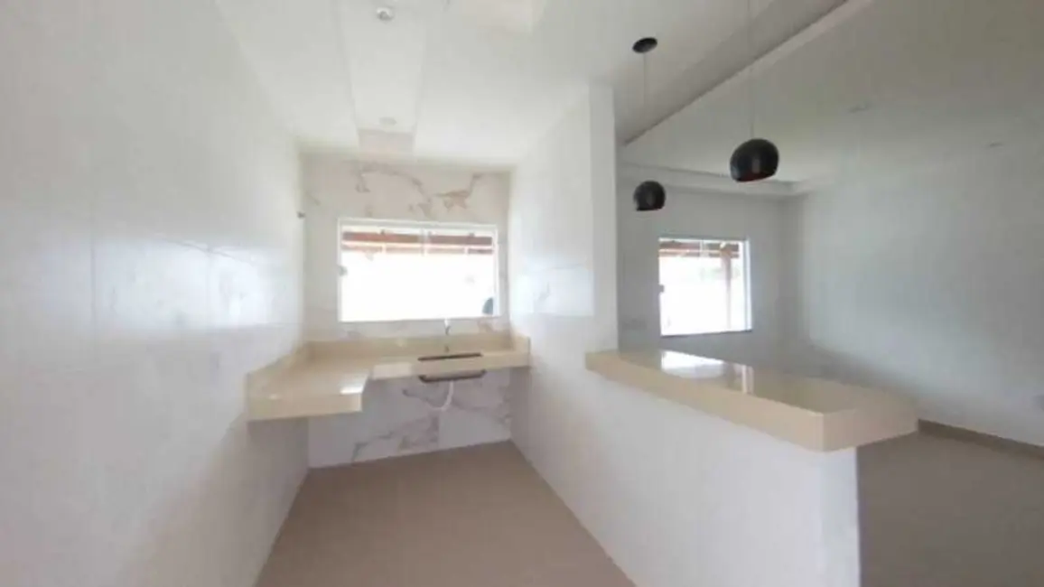 Foto 4 de Casa com 3 quartos à venda, 95m2 em Jardim Atlântico Leste (Itaipuaçu), Marica - RJ