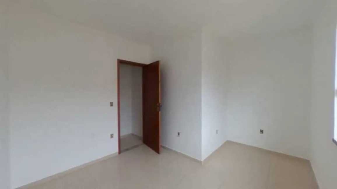 Foto 3 de Casa de Condomínio com 2 quartos à venda, 73m2 em Barroco (Itaipuaçu), Marica - RJ