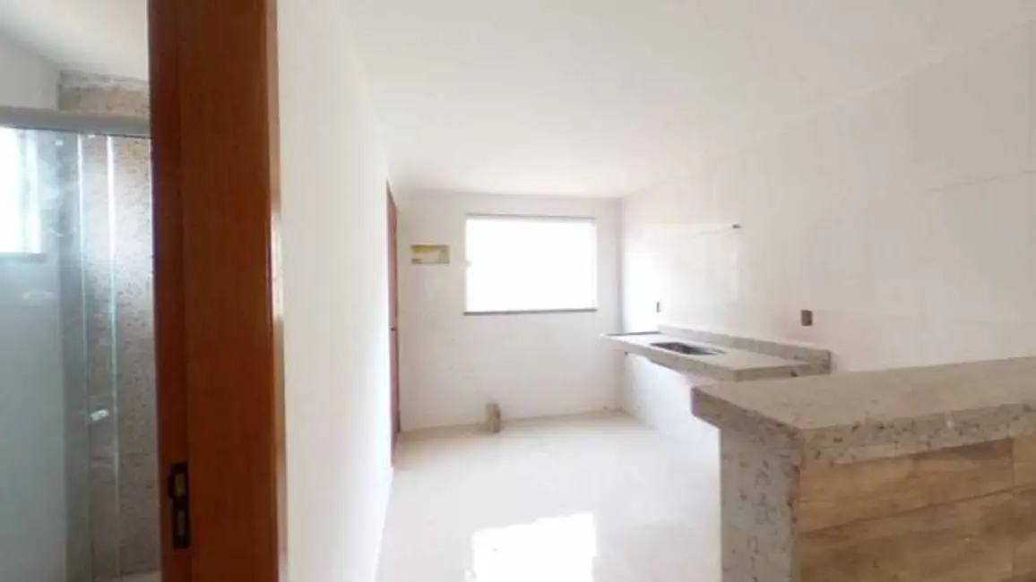 Foto 2 de Casa de Condomínio com 2 quartos à venda, 73m2 em Barroco (Itaipuaçu), Marica - RJ