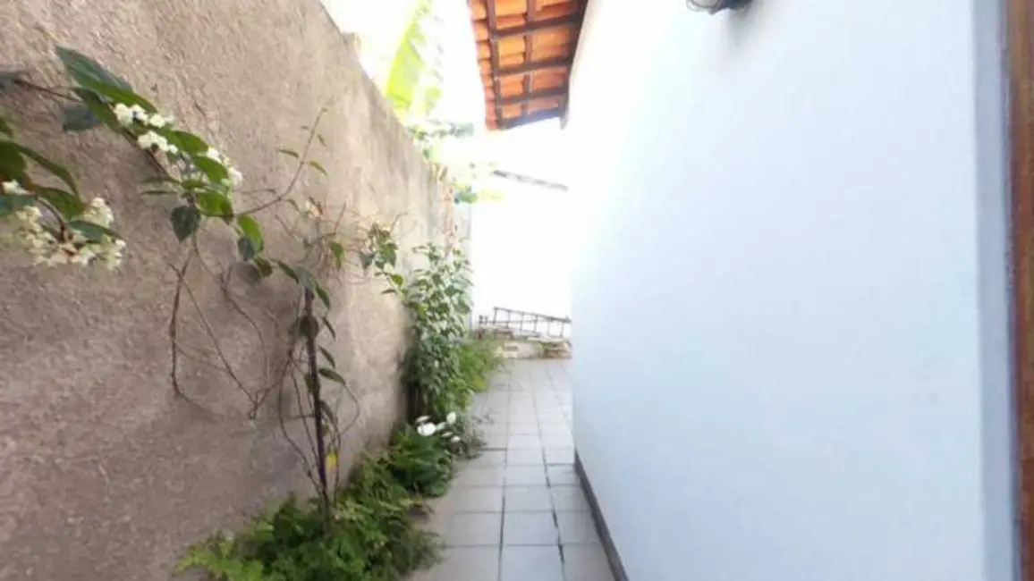 Foto 8 de Casa com 8 quartos à venda em Itaipu, Niteroi - RJ