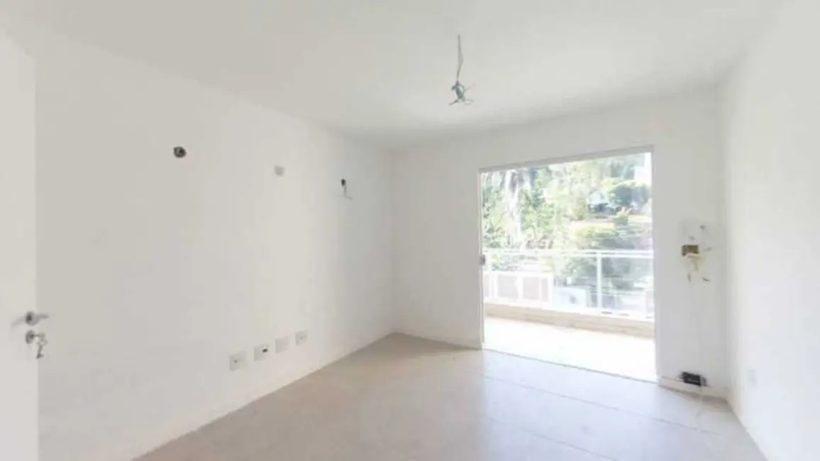 Foto 8 de Casa de Condomínio com 3 quartos à venda, 135m2 em Serra Grande, Niteroi - RJ
