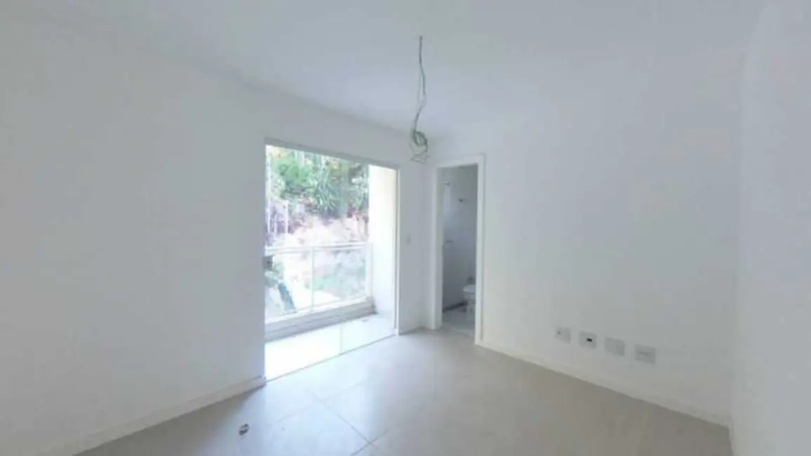 Foto 7 de Casa de Condomínio com 3 quartos à venda, 135m2 em Serra Grande, Niteroi - RJ