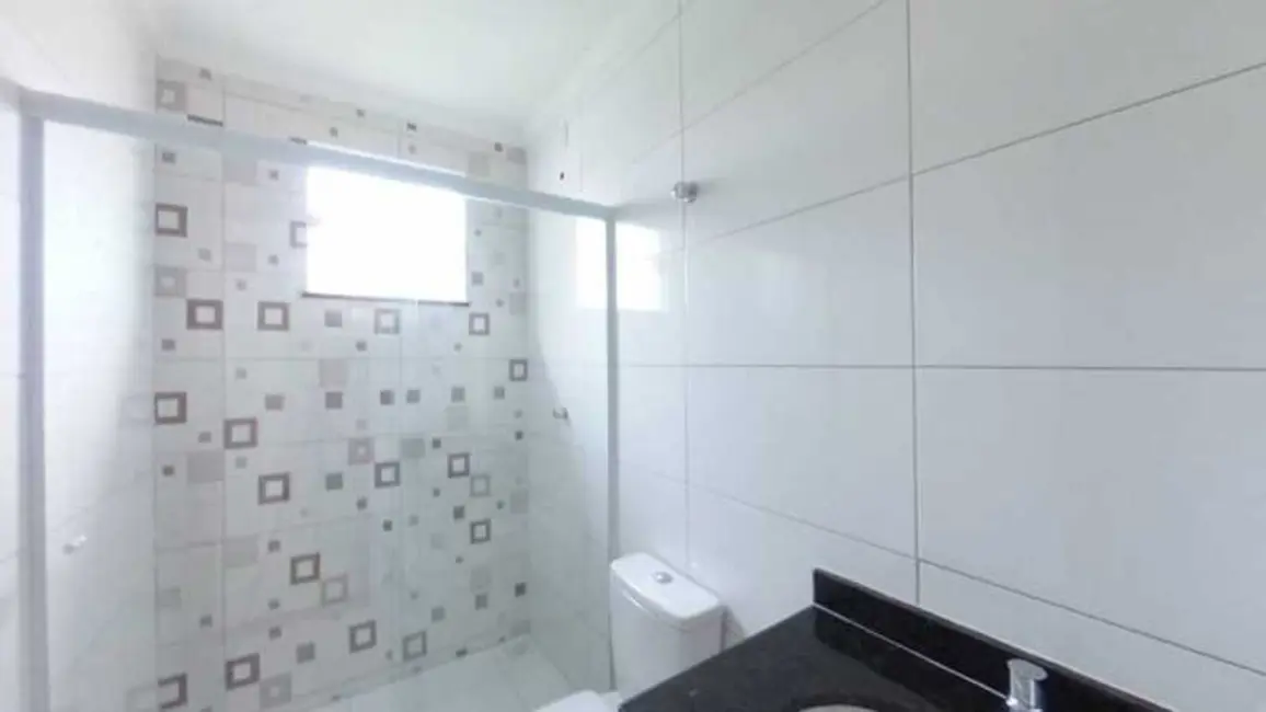 Foto 3 de Casa de Condomínio com 2 quartos à venda, 91m2 em Jardim Interlagos (Ponta Negra), Marica - RJ