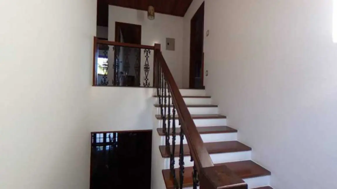 Foto 7 de Casa de Condomínio com 3 quartos à venda, 470m2 em Piratininga, Niteroi - RJ