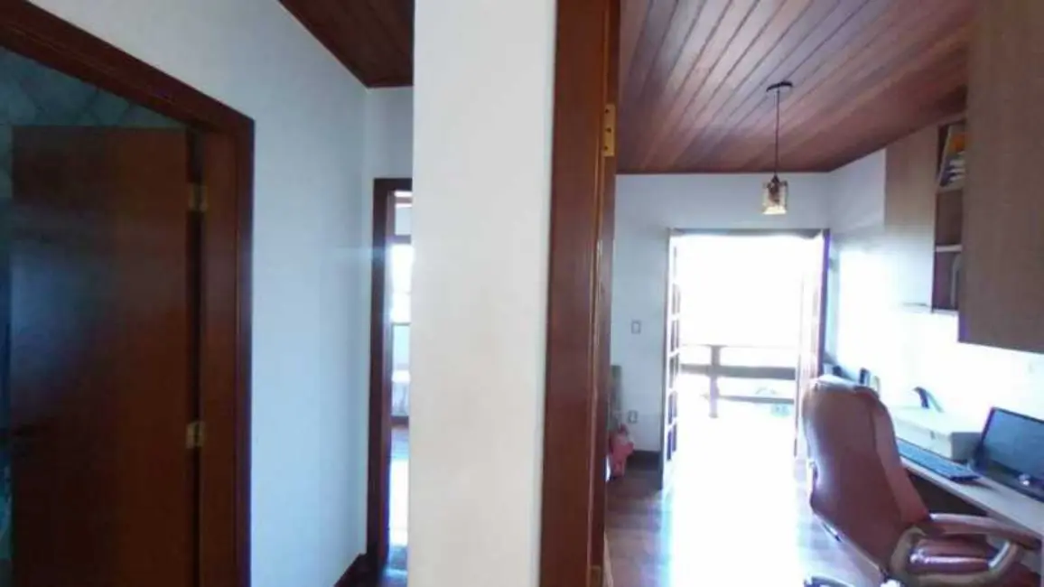 Foto 8 de Casa de Condomínio com 3 quartos à venda, 470m2 em Piratininga, Niteroi - RJ