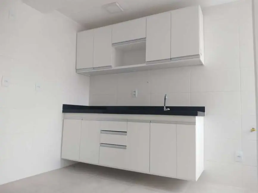 Foto 6 de Apartamento com 2 quartos à venda, 60m2 em Praia do Siqueira, Cabo Frio - RJ