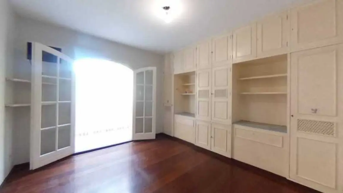 Foto 2 de Casa com 4 quartos à venda, 375m2 em Itacoatiara, Niteroi - RJ