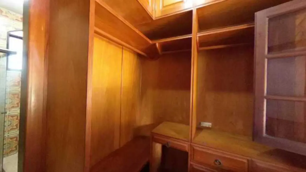 Foto 5 de Casa com 4 quartos à venda, 375m2 em Itacoatiara, Niteroi - RJ