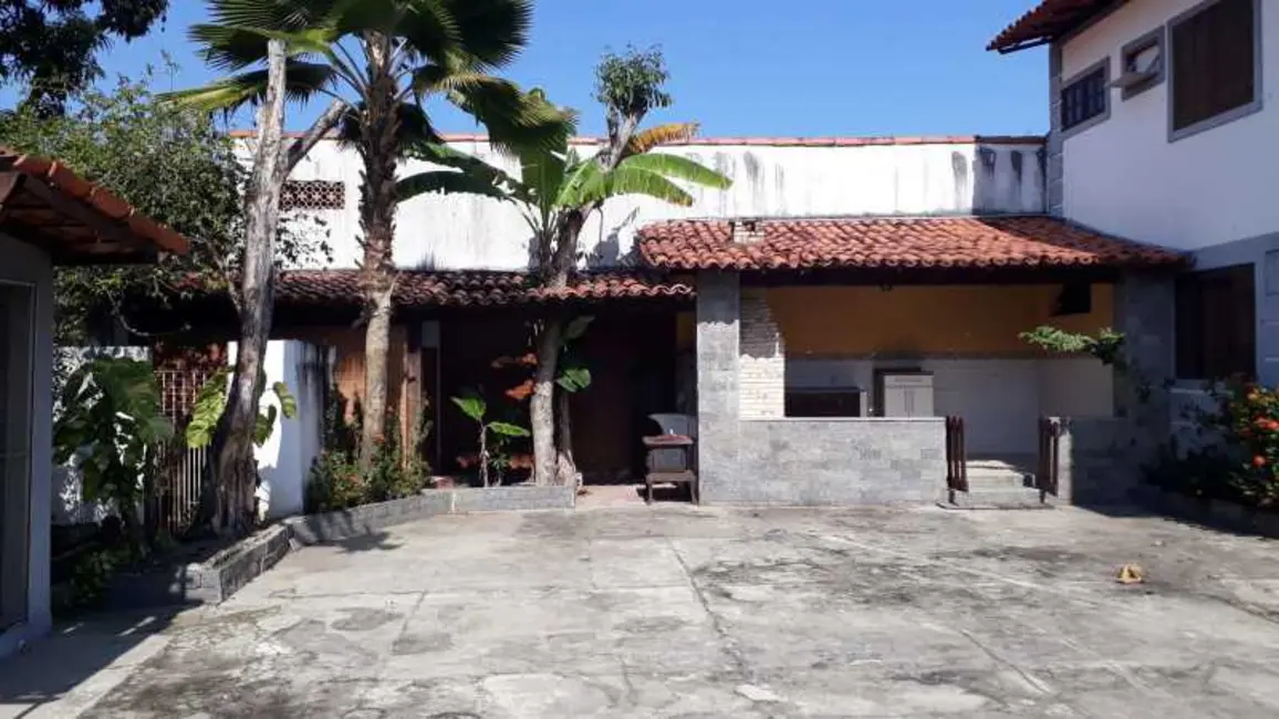 Foto 3 de Casa de Condomínio com 5 quartos à venda, 250m2 em Itaipu, Niteroi - RJ