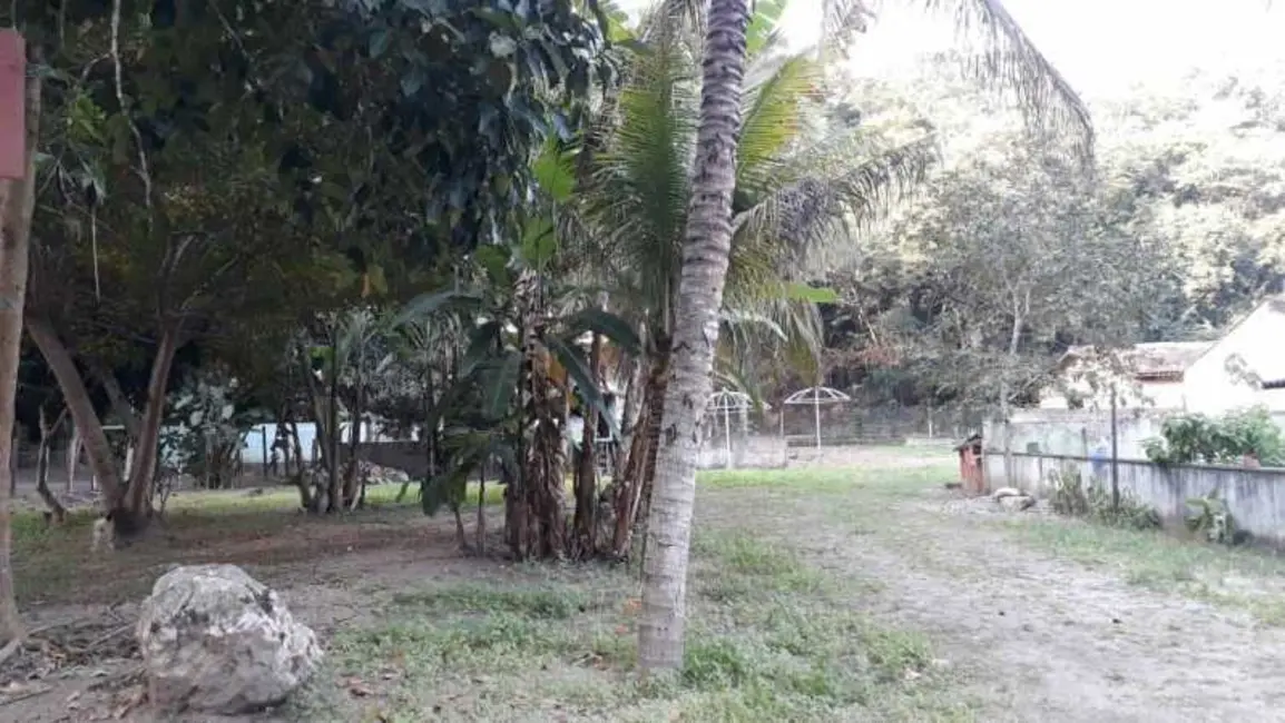 Foto 1 de Terreno / Lote à venda, 900m2 em Serra Grande, Niteroi - RJ