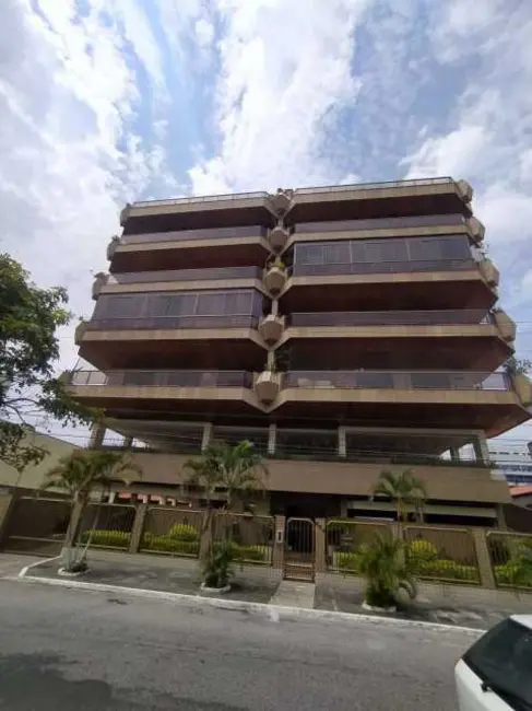 Foto 2 de Apartamento com 4 quartos à venda, 197m2 em Braga, Cabo Frio - RJ