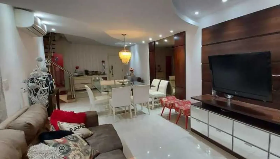 Foto 8 de Apartamento com 4 quartos à venda, 197m2 em Braga, Cabo Frio - RJ