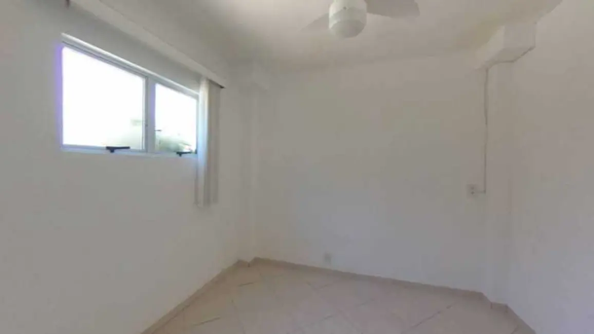 Foto 8 de Casa de Condomínio com 4 quartos à venda, 330m2 em Piratininga, Niteroi - RJ